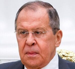 Lire la suite à propos de l’article Lavrov en Alaska : un pull “CCCP” symbole de nostalgie soviétique