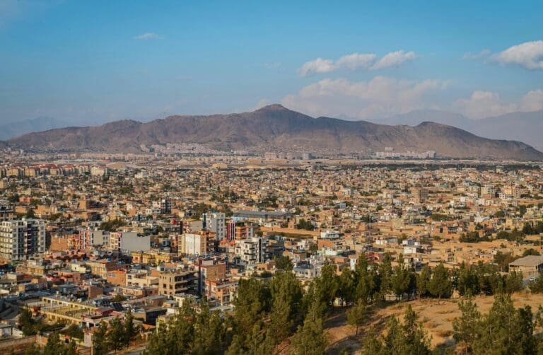 Lire la suite à propos de l’article Afghanistan : les talibans imposent un blackout total des communications