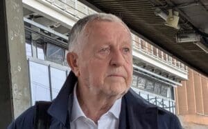 Lire la suite à propos de l’article Municipales 2026 à Lyon : Aulas veut cumuler mairie et mandats à la FFF