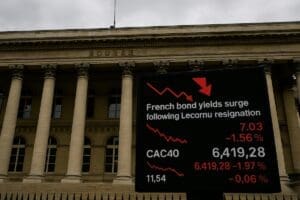 Lire la suite à propos de l’article Crise politique : les taux d’emprunt français s’envolent après la démission surprise de Sébastien Lecornu
