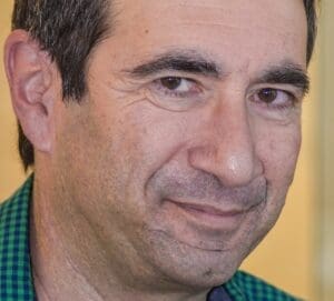 Lire la suite à propos de l’article Dov Alfon : comment le 7 octobre a bouleversé le directeur de Libération