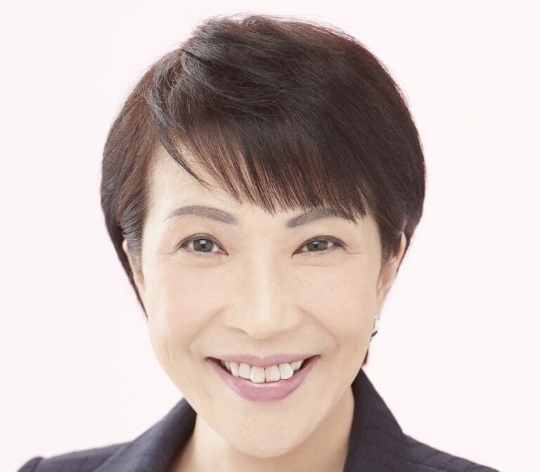 Lire la suite à propos de l’article Japon : Sanae Takaichi, la “Thatcher nippone”, prête à devenir la première femme Première ministre