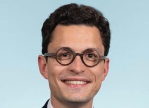 Lire la suite à propos de l’article LR : Antoine Vermorel-Marques plaide pour une série de référendums afin de « rendre la voix au peuple »