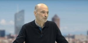 Lire la suite à propos de l’article Municipales 2026 à Lyon : Étienne Tête dénonce les « mensonges » du Grand Stade et la candidature de Jean-Michel Aulas