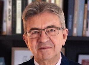 Lire la suite à propos de l’article Mélenchon appelle à faire “l’élection présidentielle tout de suite”