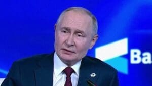 Lire la suite à propos de l’article Poutine menace l’Europe d’une « réponse très convaincante » face à sa militarisation et son soutien à Kiev