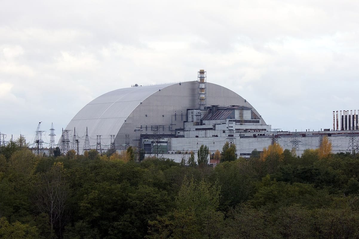 You are currently viewing Ukraine : Tchernobyl bombardée, Kiev accuse Moscou d’être une « menace mondiale »