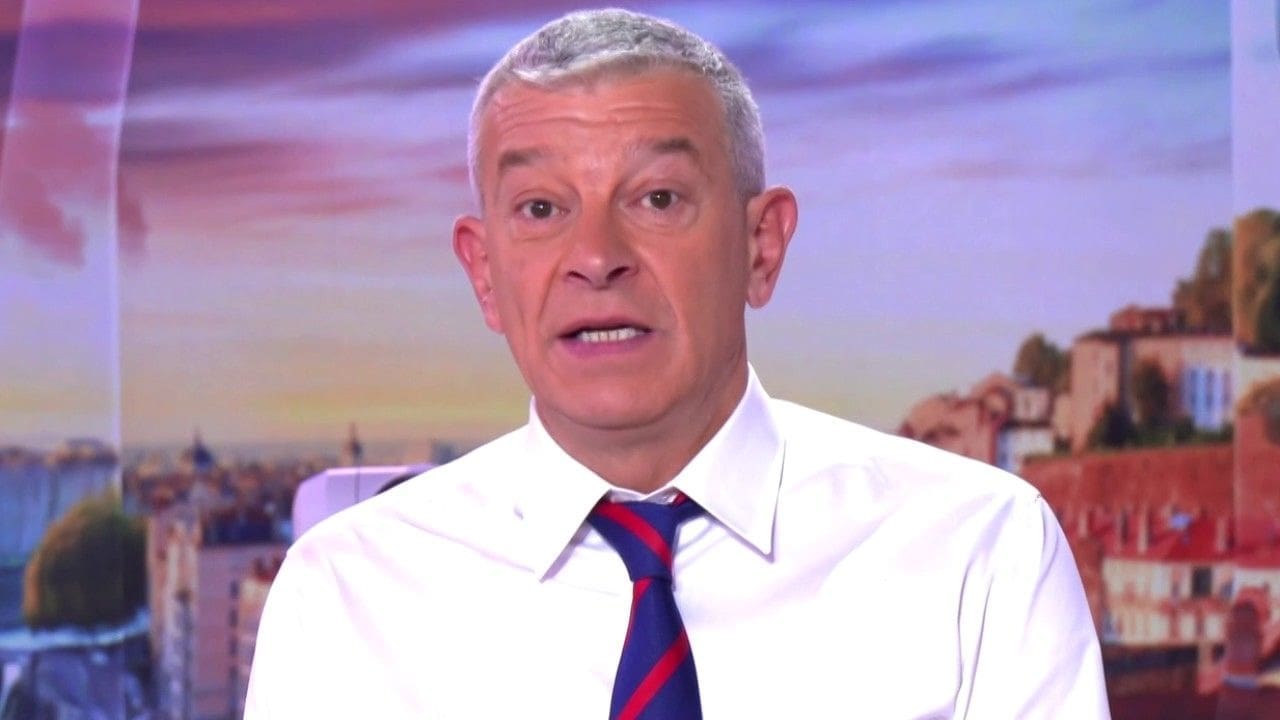 You are currently viewing Allocation sociale unique : Nicolas Doze alerte sur la complexité de l’allocation unique voulue par Lecornu