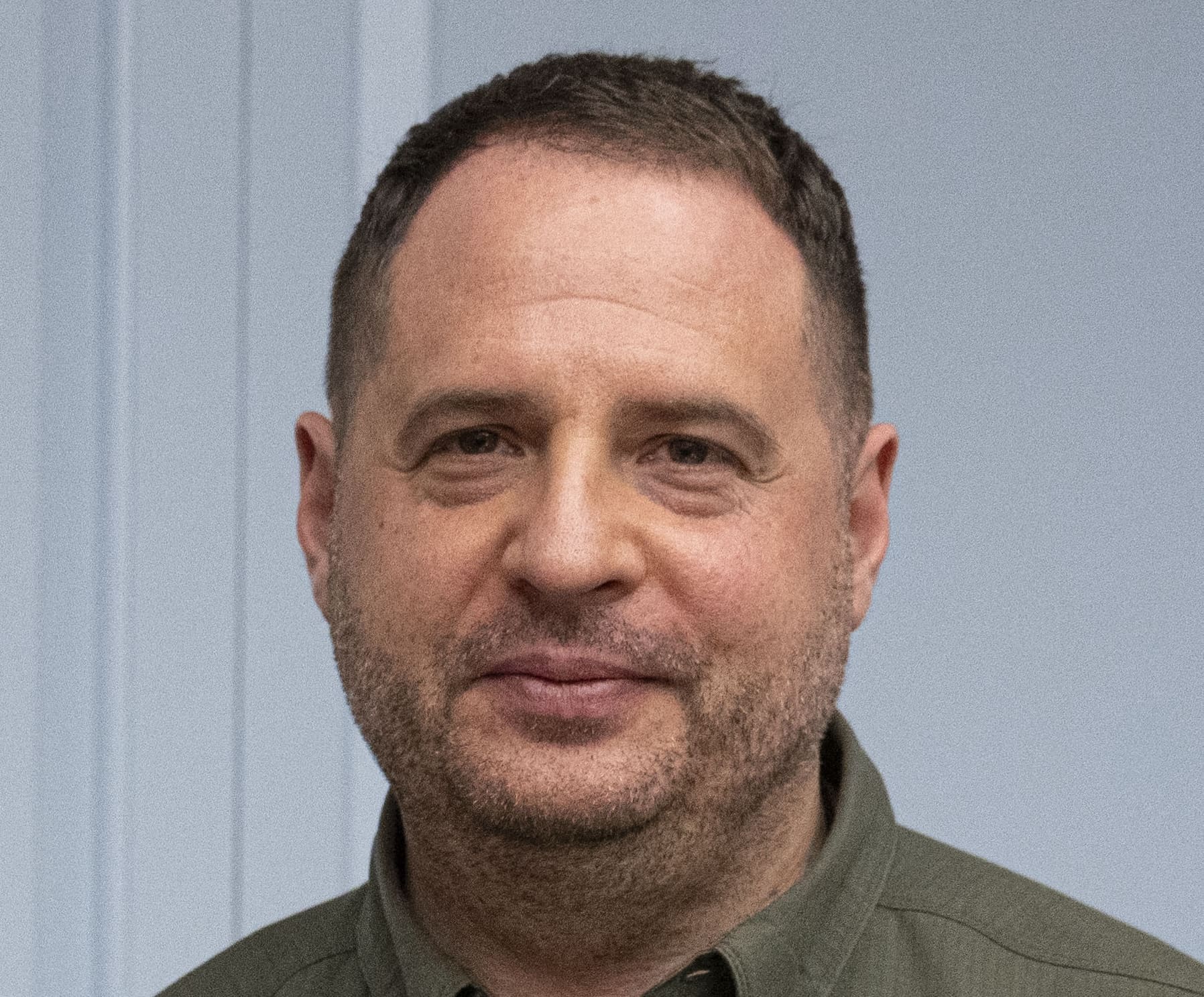 You are currently viewing Corruption en Ukraine : Andriy Yermak, plus proche conseiller de Zelensky rattrapé par un immense scandale à 100 millions d’euros