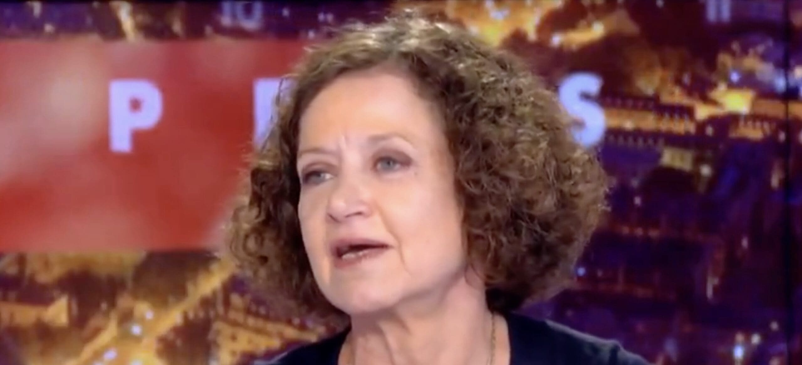 You are currently viewing Elisabeth Lévy : «Alain Souchon ne comprend pas ce que 35% dans un sondage veut dire»