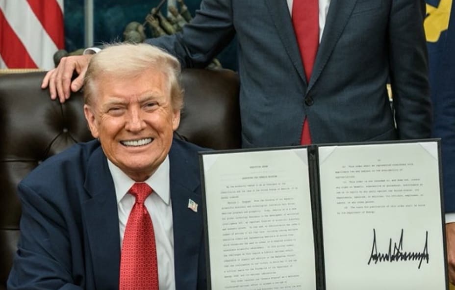 You are currently viewing Intelligence artificielle : avec « Mission Genesis », Donald Trump veut propulser la recherche scientifique américaine