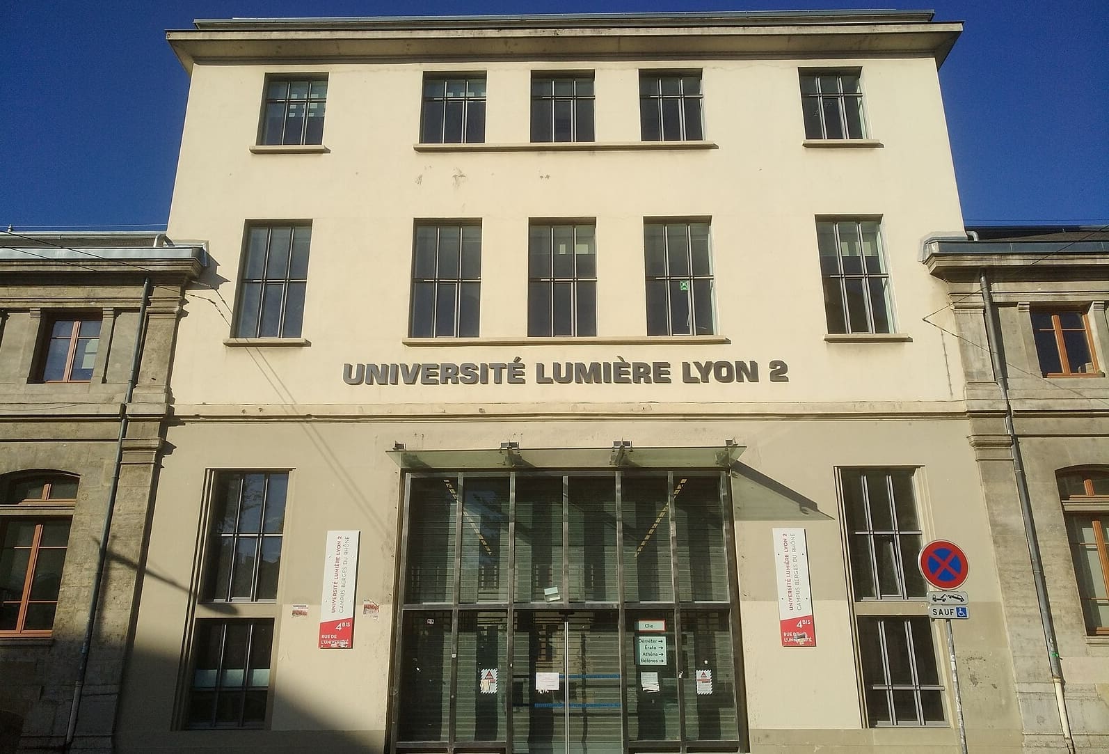 You are currently viewing Lyon : un enseignant de Lyon-2 accusé d’avoir publié une liste de “20 génocidaires”, il dénonce une calomnie