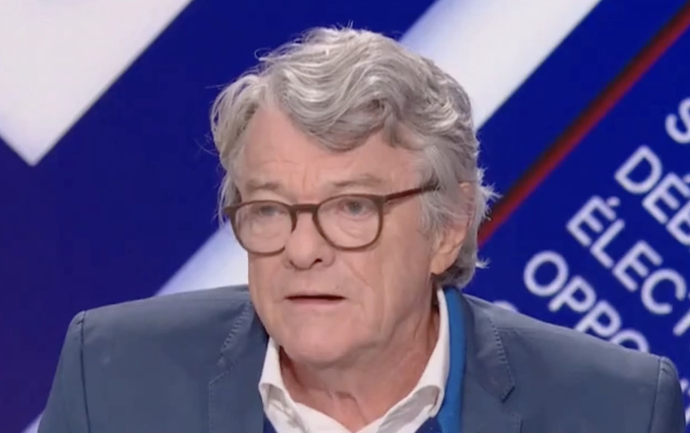 You are currently viewing Réforme de l’État : Jean-Louis Borloo préconise une refonte basée sur le modèle fédéral allemand