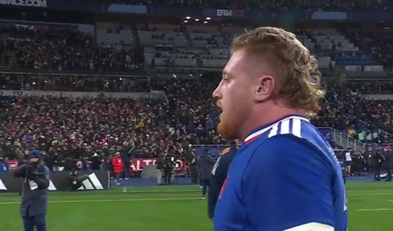 You are currently viewing Rugby : le XV de France conclut sa tournée d’automne par une victoire spectaculaire contre l’Australie (48-33)