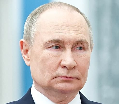 You are currently viewing Russie : Poutine menace de relancer les essais en réponse à Trump