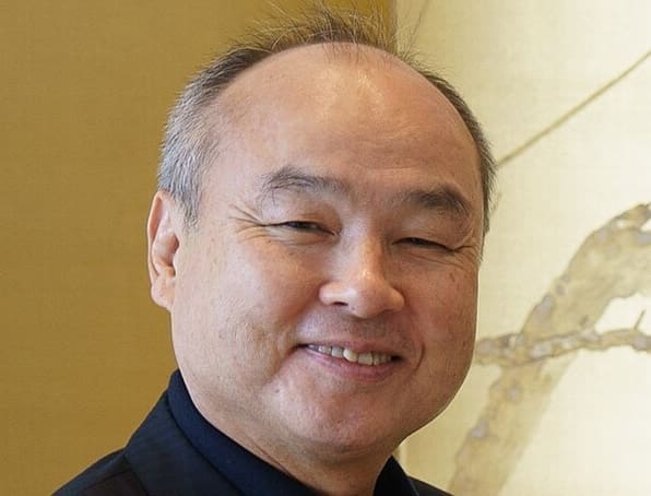 You are currently viewing SoftBank : une offre avortée à 100 milliards de dollars pour racheter Marvell et dominer les puces d’intelligence artificielle