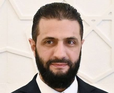 You are currently viewing Syrie : Washington retire Ahmed Al-Charaa de la liste noire des terroristes avant sa visite à la Maison Blanche