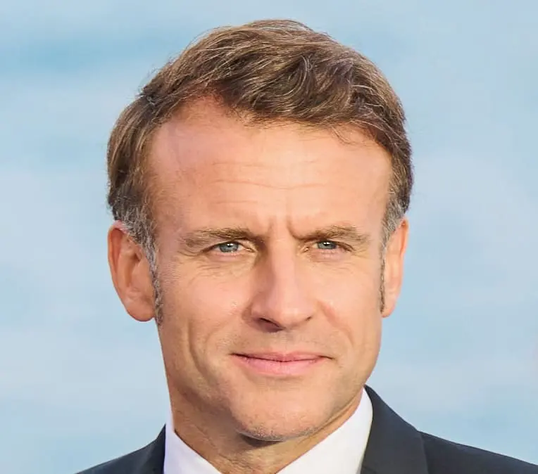 You are currently viewing Actifs russes gelés : comment Emmanuel Macron a torpillé le plan allemand au cœur de l’Europe