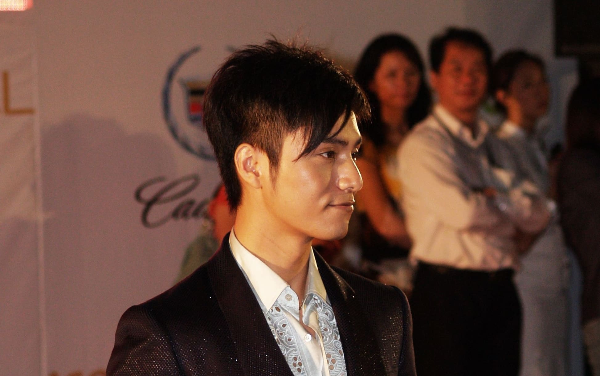 You are currently viewing Chine : les mini-séries créées par intelligence artificielle séduisent des millions de spectateurs