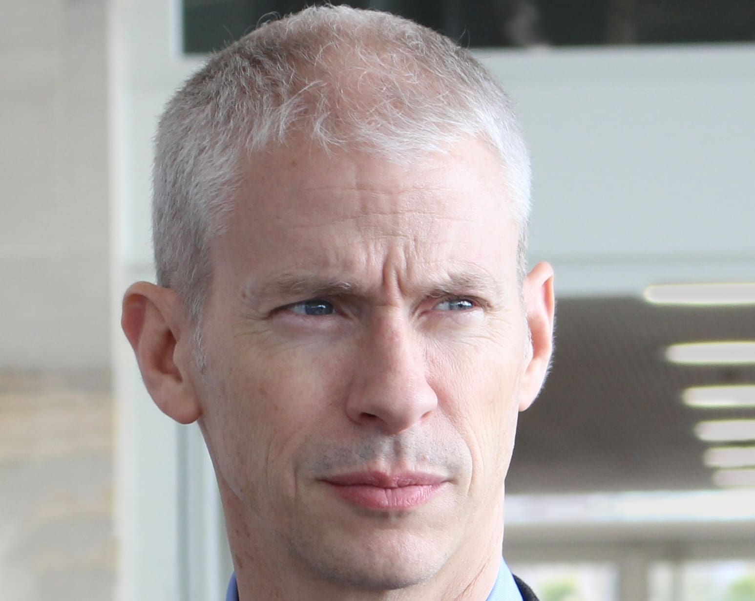 You are currently viewing Désinfox Coronavirus : comment le gouvernement français a voulu centraliser la “bonne information” pendant la crise sanitaire