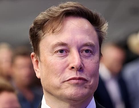 You are currently viewing États-Unis : Elon Musk appelle à abolir l’Union européenne et rétablir la souveraineté des nations