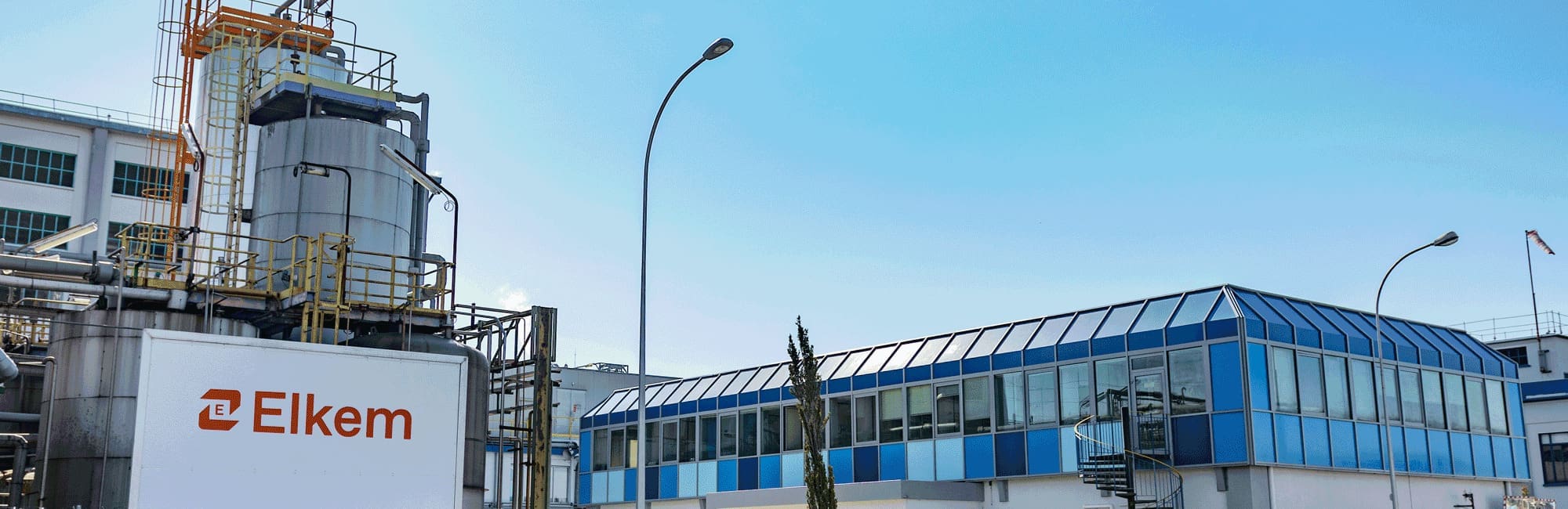 You are currently viewing Explosion usine Elkem Silicones : un deuxième salarié succombe après l’accident industriel près de Lyon