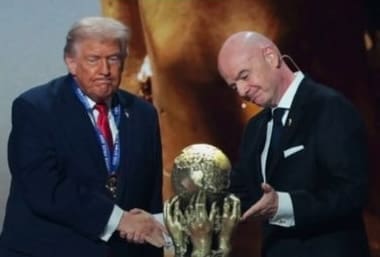 You are currently viewing FIFA : un Prix de la paix controversé décerné à Donald Trump