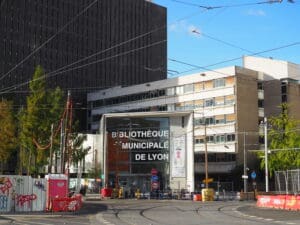 Lire la suite à propos de l’article Lyon : Une exposition sur l’ésotrisme à la Bibliothèque de la Part-Dieu
