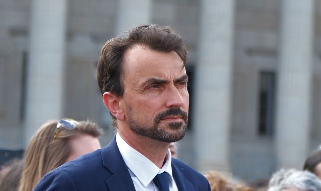 You are currently viewing Lyon : le maire Grégory Doucet victime d’un malaise et hospitalisé pour examens