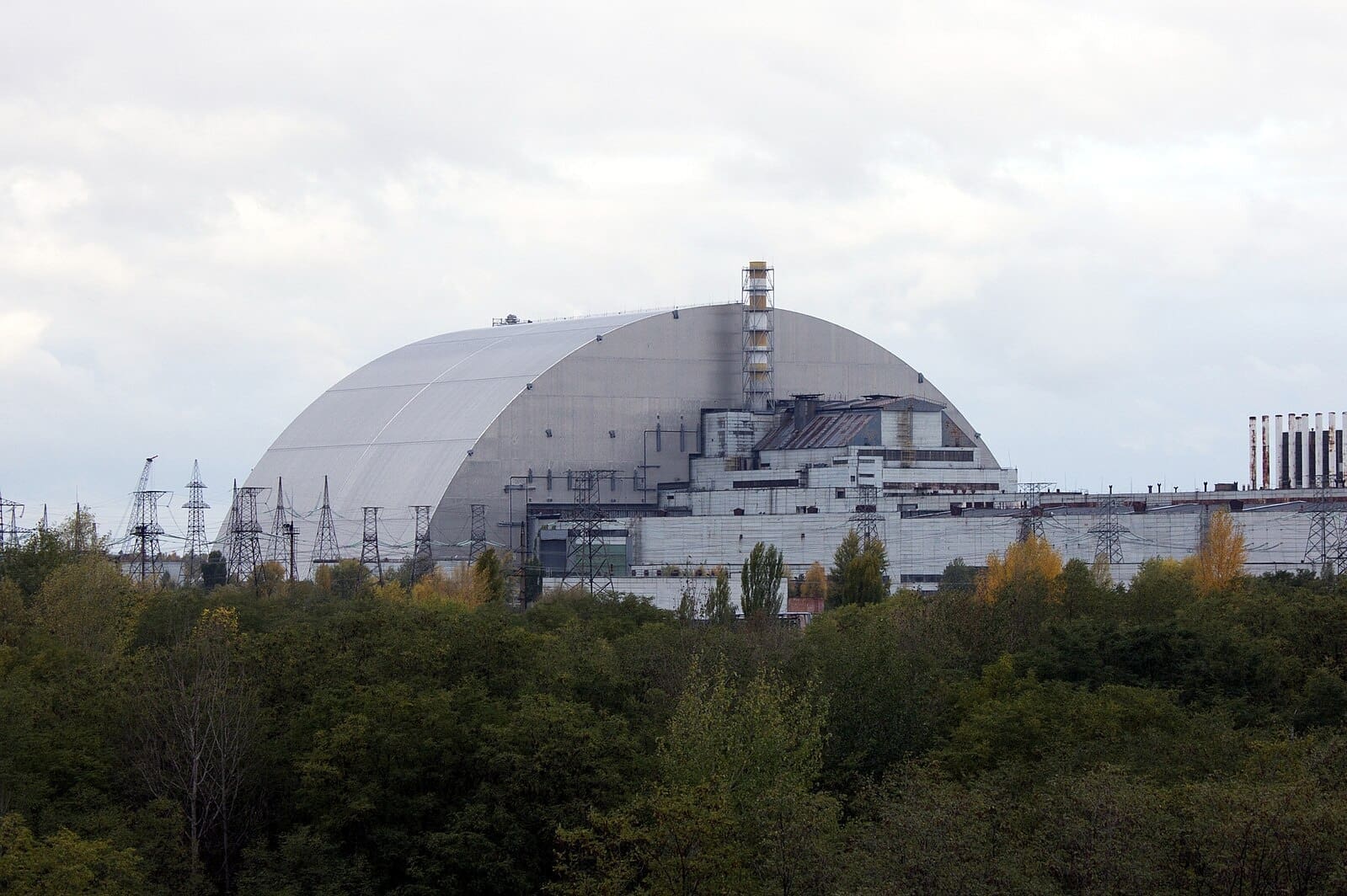 You are currently viewing Tchernobyl : l’AIEA alerte, le bouclier protecteur « a perdu ses principales fonctions de sécurité »