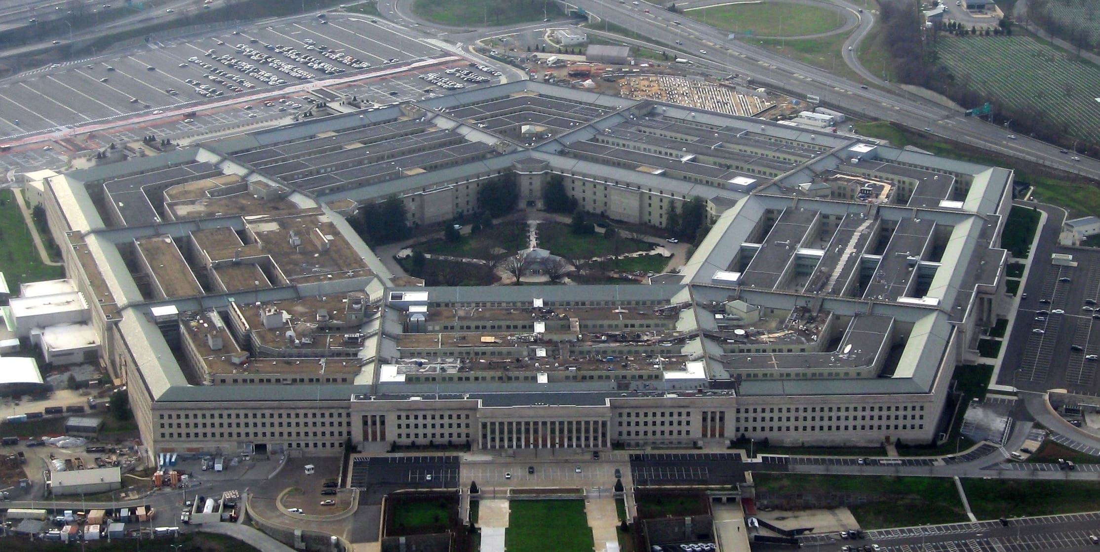 You are currently viewing États-Unis : ce que la nouvelle stratégie de défense américaine va changer pour le reste du monde