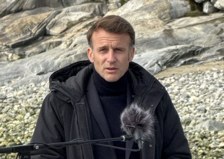 Lire la suite à propos de l’article Groenland : Paris et les capitales européennes réaffirment leur soutien au Danemark face aux déclarations de Trump