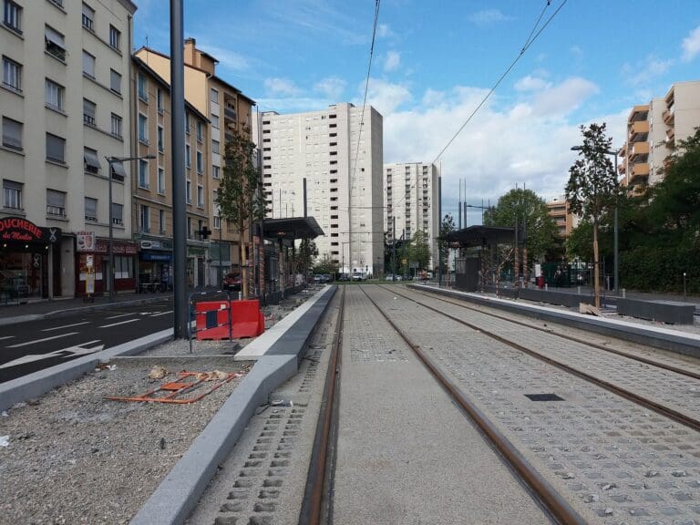 Lire la suite à propos de l’article Lyon : une fuite de gaz provoque un risque d’explosion et le confinement des habitants dans le 8ᵉ arrondissement