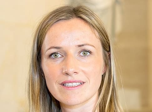 You are currently viewing Masculinisme : le Haut Conseil à l’Égalité alerte sur une menace « réelle » pour la société française