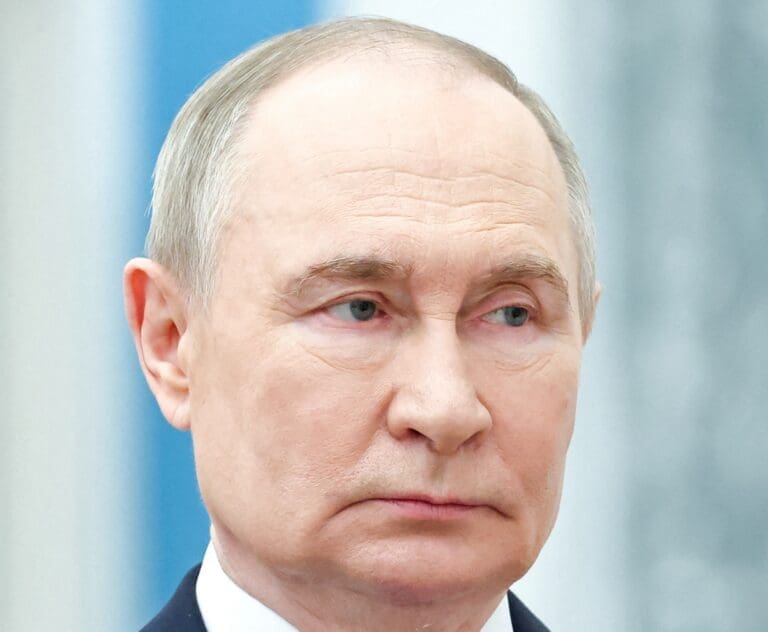 Lire la suite à propos de l’article Russie : Vladimir Poutine évoque une « victoire » en Ukraine dans ses vœux pour 2026
