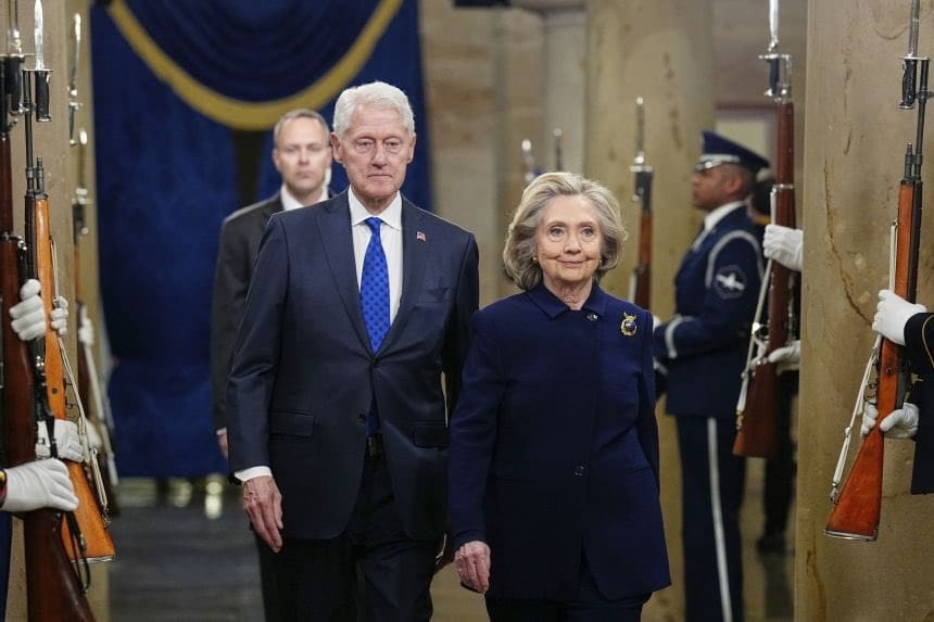 You are currently viewing Affaire Epstein : Bill et Hillary Clinton refusent de comparaître devant le Congrès américain