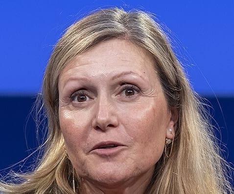 You are currently viewing Affaire Epstein : Yaël Braun-Pivet rejette une commission d’enquête et invoque une « confusion des pouvoirs »