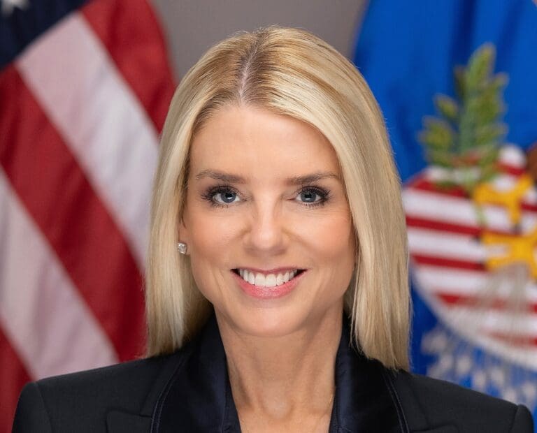 Lire la suite à propos de l’article Epstein Files : les contributeurs du WEF surreprésentés dans la liste des 300 personnalités citées par Pam Bondi