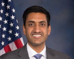 Lire la suite à propos de l’article Epstein files : Ro Khanna dénonce « l’une des plus grandes opérations de dissimulation de l’histoire américaine »
