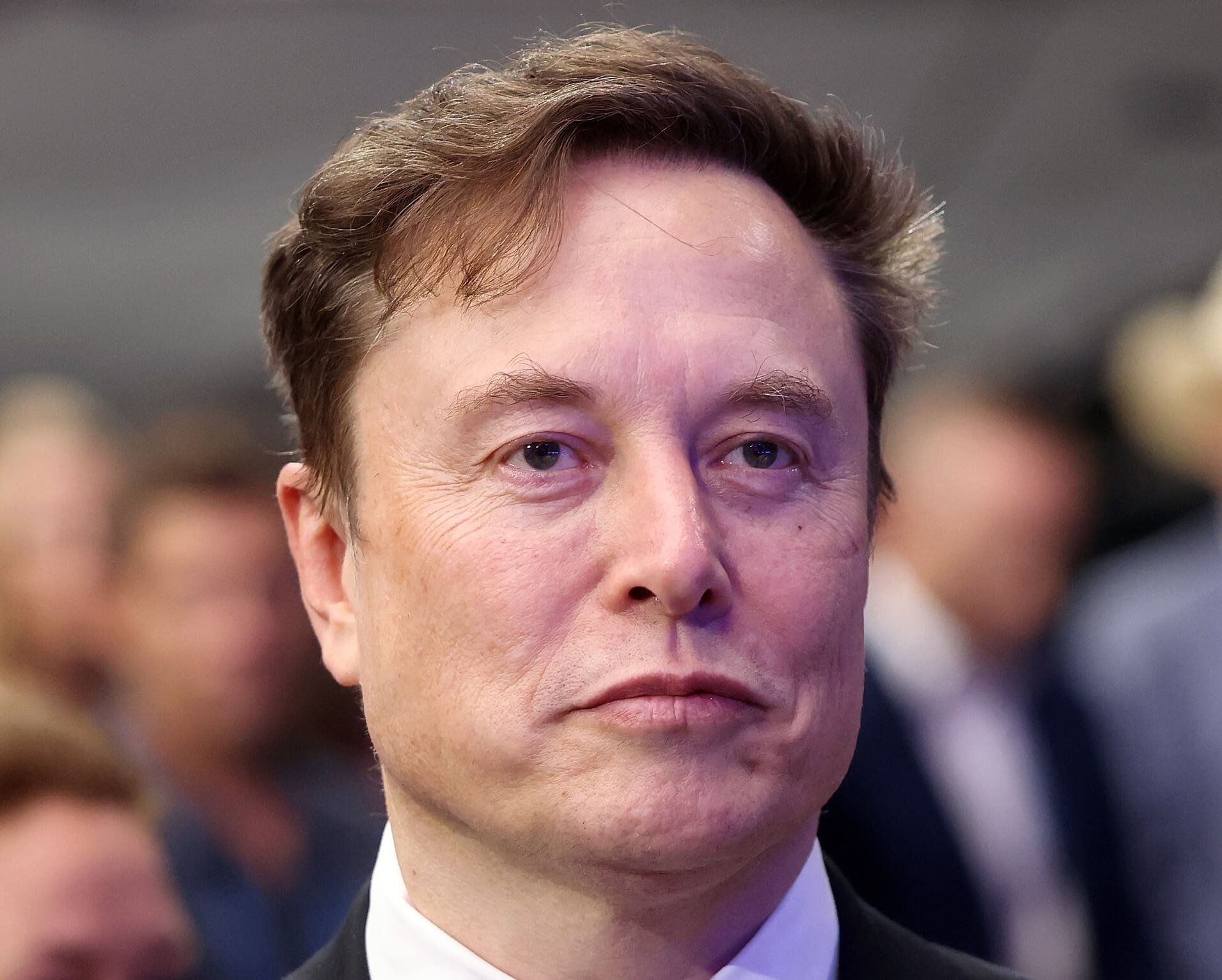 You are currently viewing Grok : Elon Musk donne pour objectif à son IA de « comprendre l’univers »