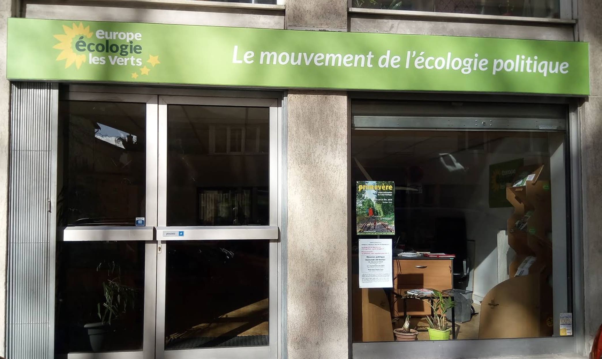 You are currently viewing Lyon : menaces d’explosifs et climat sous tension après la mort de Quentin Deranque