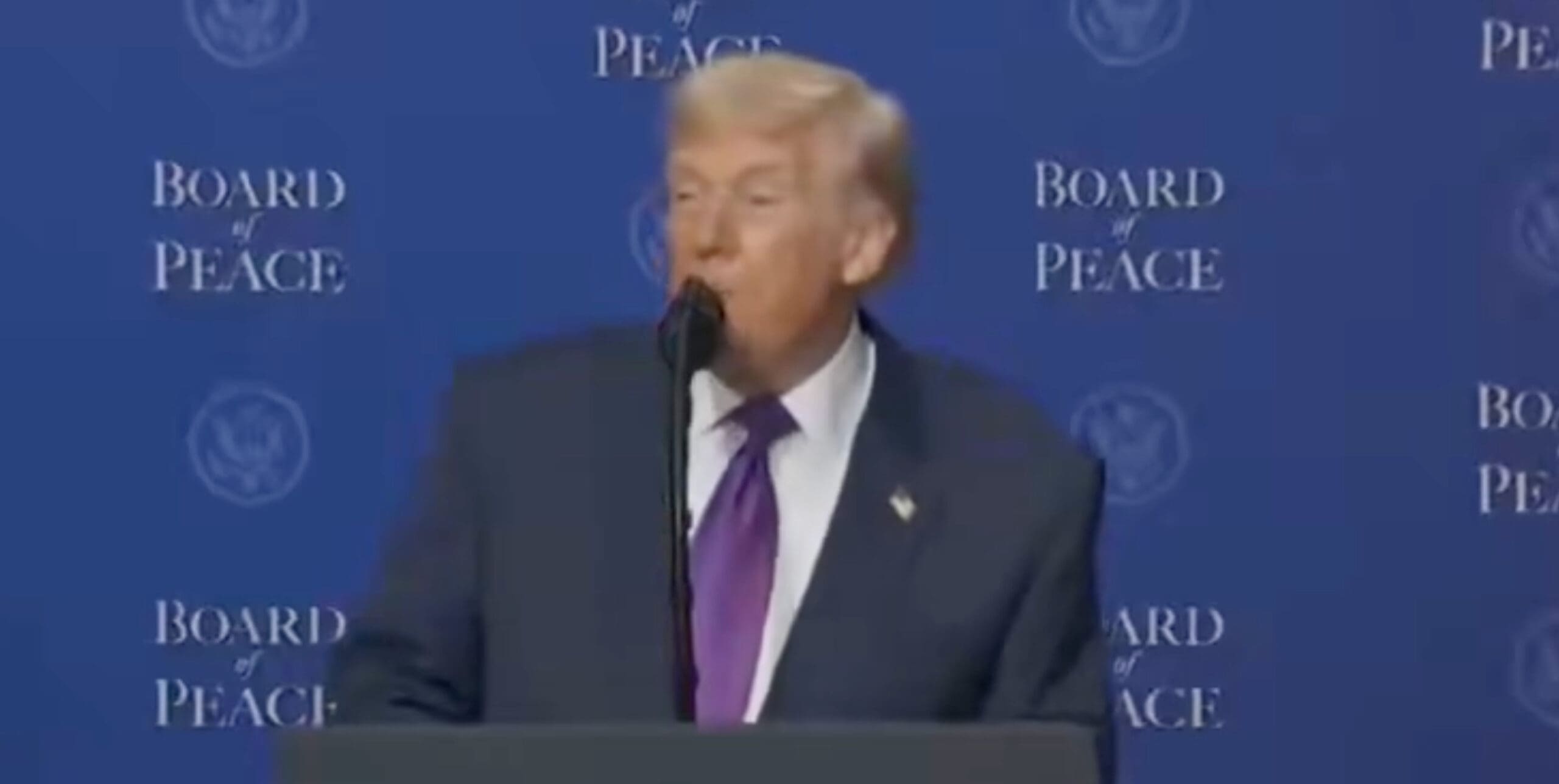 You are currently viewing Nucléaire iranien : Donald Trump se donne dix jours pour trancher et menace
