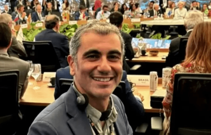 Lire la suite à propos de l’article Affaire Epstein : perquisition à la banque Edmond de Rothschild dans le cadre de soupçons autour du diplomate Fabrice Aidan