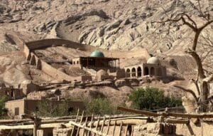 Lire la suite à propos de l’article Ashab Al-Kahf : les “compagnons de la caverne” qui menaceraient désormais les intérêts français en Irak