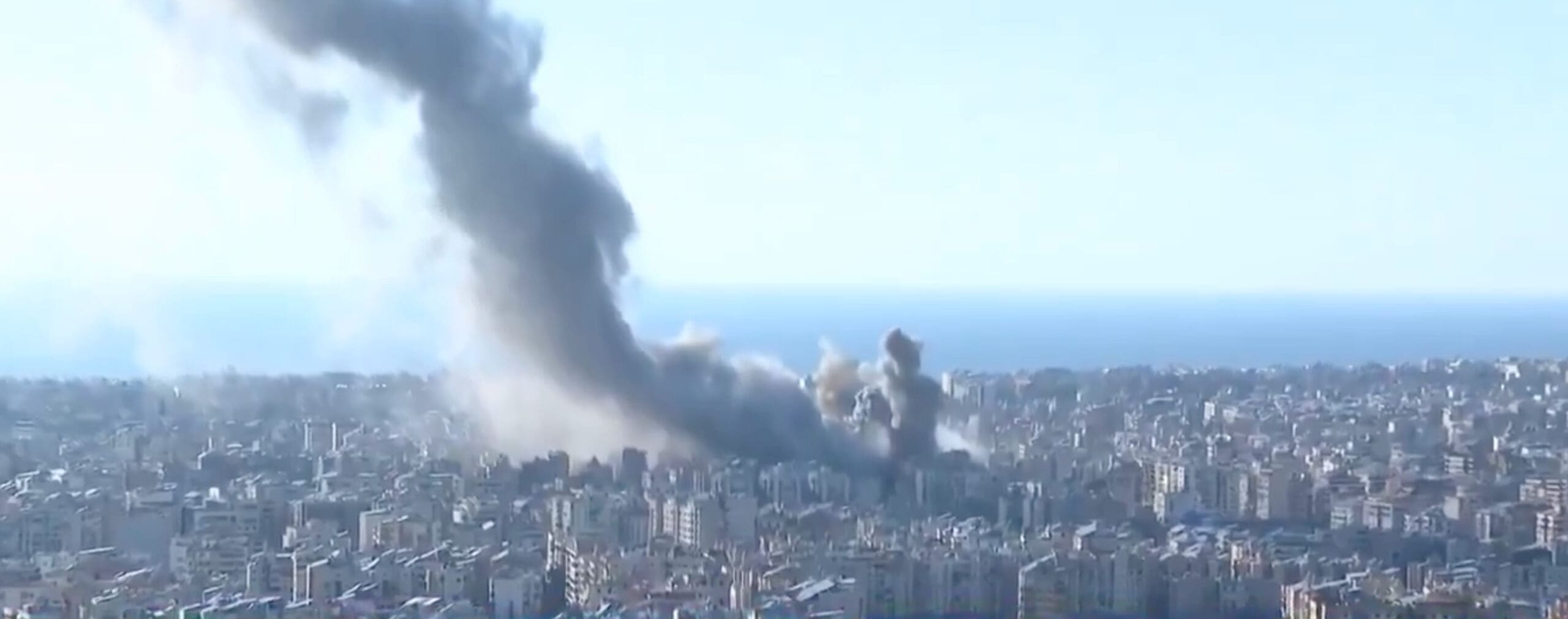 You are currently viewing Hezbollah : Beyrouth replonge dans la guerre après une attaque contre Israël