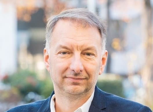 Lire la suite à propos de l’article Métropole de Lyon : Bruno Bernard reconnaît sa défaite face à la droite et salue la victoire de Sarselli