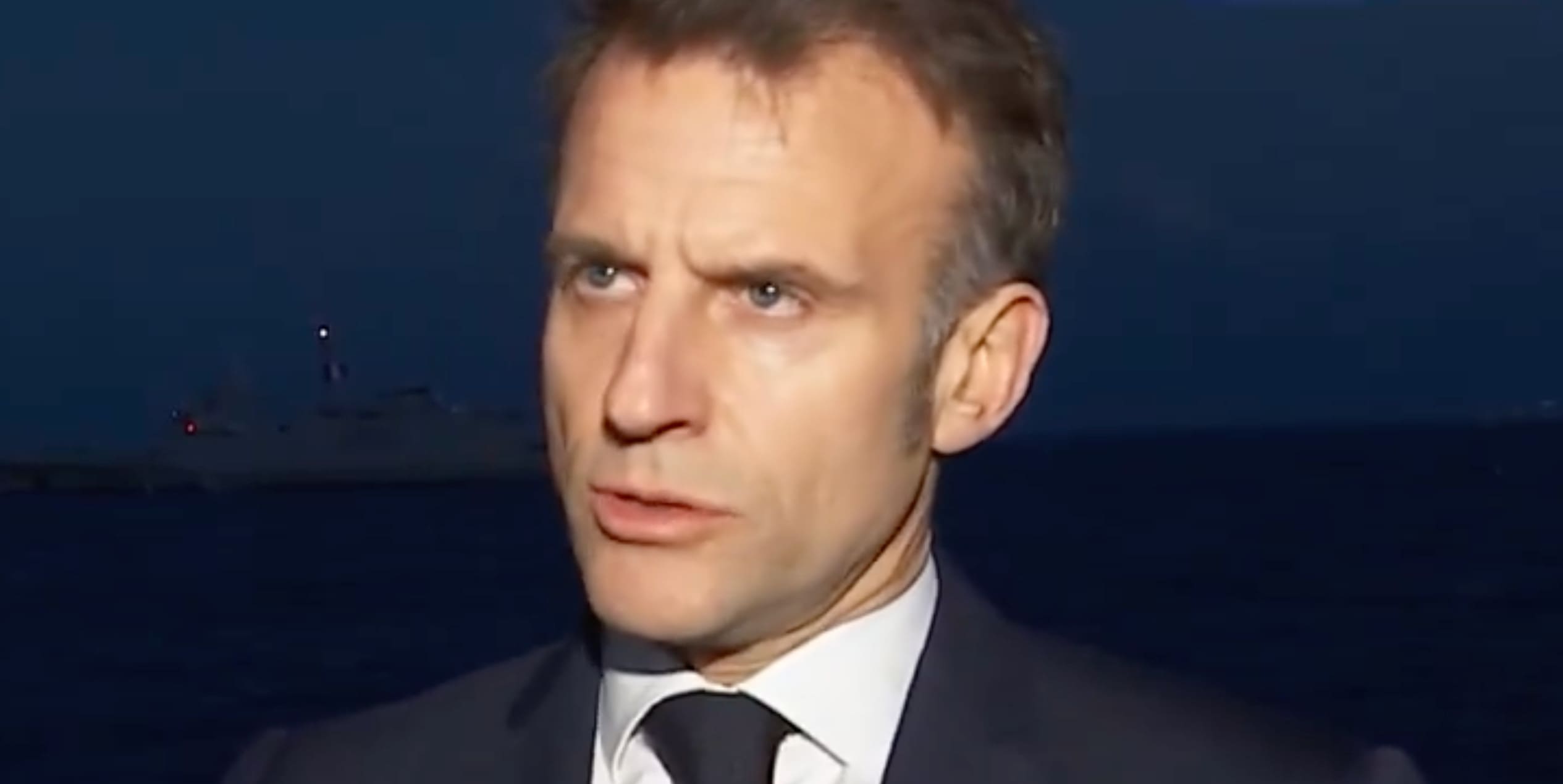 You are currently viewing Moyen-Orient : Emmanuel Macron prévient que la guerre « durera plusieurs semaines »