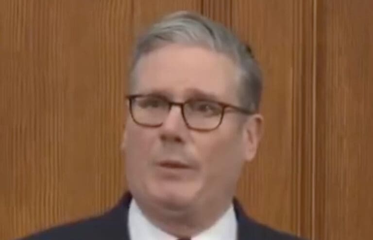 Lire la suite à propos de l’article Moyen-Orient : Keir Starmer affirme que le Royaume-Uni ne se laissera pas entraîner dans une guerre plus large