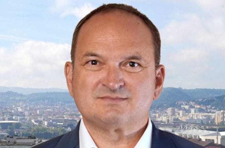 Lire la suite à propos de l’article Municipales 2026 à Saint-Étienne : Régis Juanico fait basculer la ville à gauche