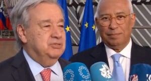 Lire la suite à propos de l’article ONU : António Guterres appelle à un arrêt immédiat du conflit au Moyen-Orient